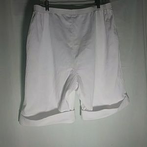 Women Short Pant Size20P White